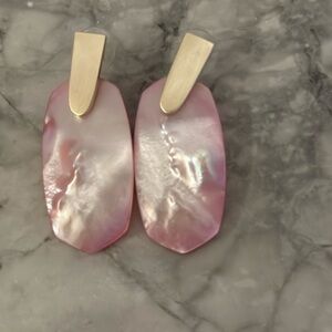 Kendra Scott Aragon Earrings in Pink and Rose Gold